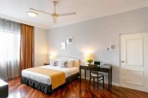 1 bedroom suite